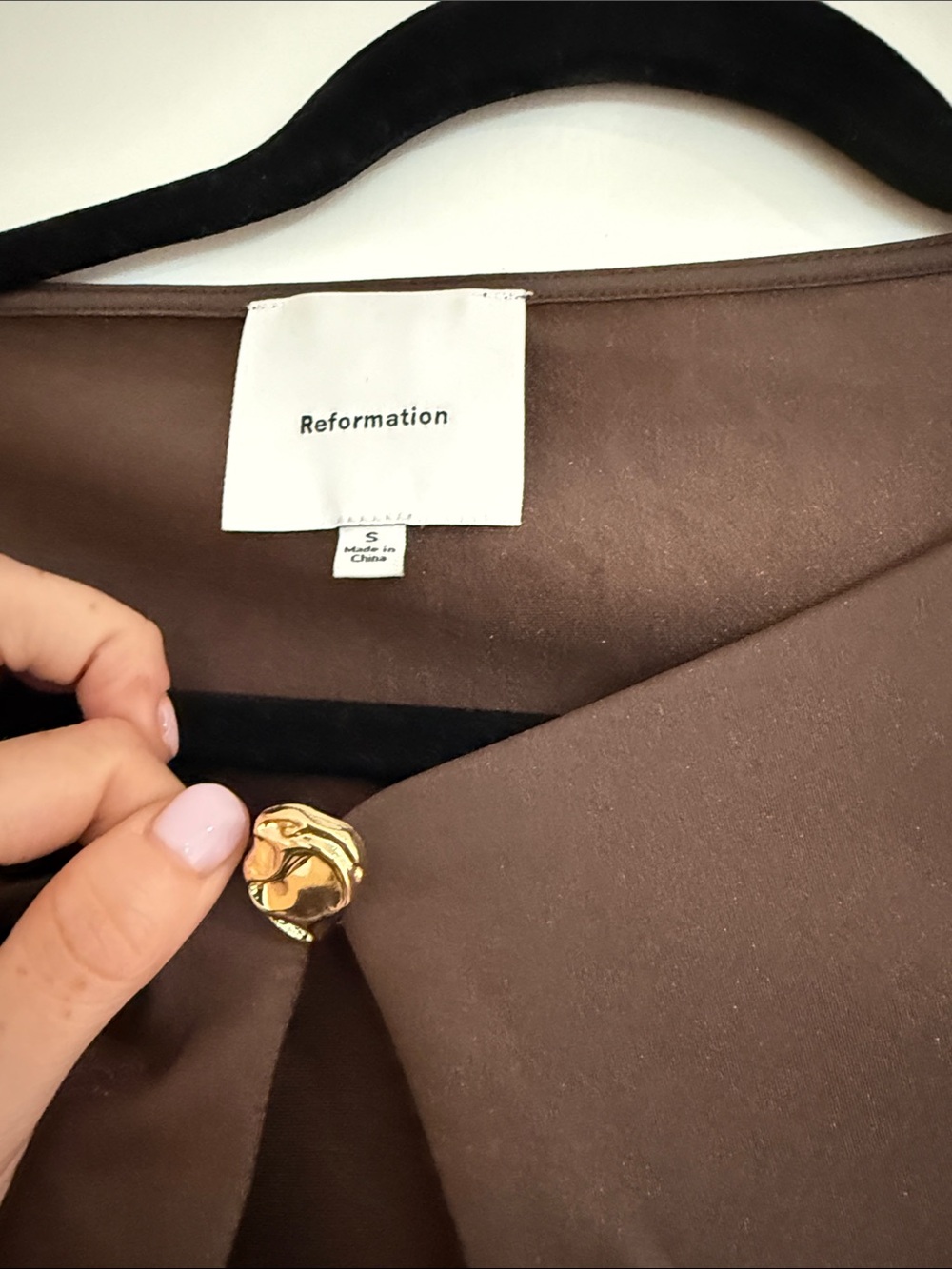Brown Long-Sleeve Ruched Keyhole Top - Picture 3 of 7